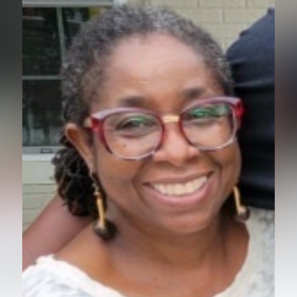 Meet your Posher, Michele